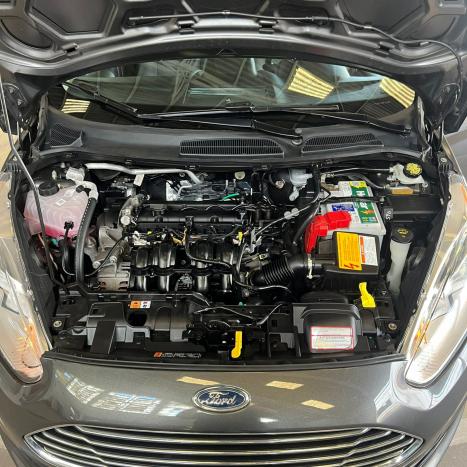 FORD Fiesta Hatch 1.6 16V 4P FLEX TITANIUM PLUS POWERSHIFT AUTOMTICO, Foto 12