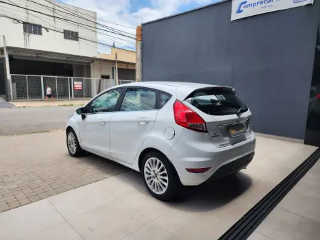 FORD Fiesta Hatch 1.6 4P TITANIUM FLEX AUTOMTICO, Foto 8