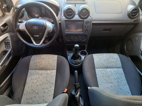 FORD Fiesta Hatch 1.0 4P FLEX, Foto 8