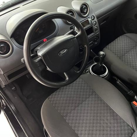 FORD Fiesta Hatch 1.0 4P GL CLASS, Foto 5
