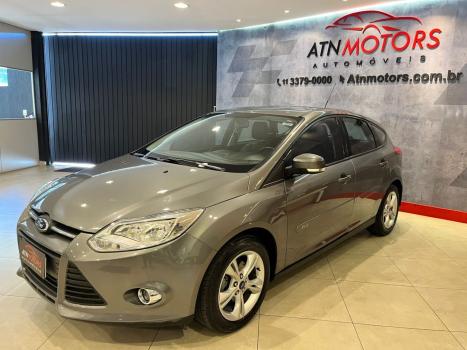 FORD Focus Hatch 1.6 16V 4P SE FLEX, Foto 4