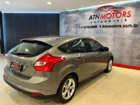 FORD Focus Hatch 1.6 16V 4P SE FLEX, Foto 5