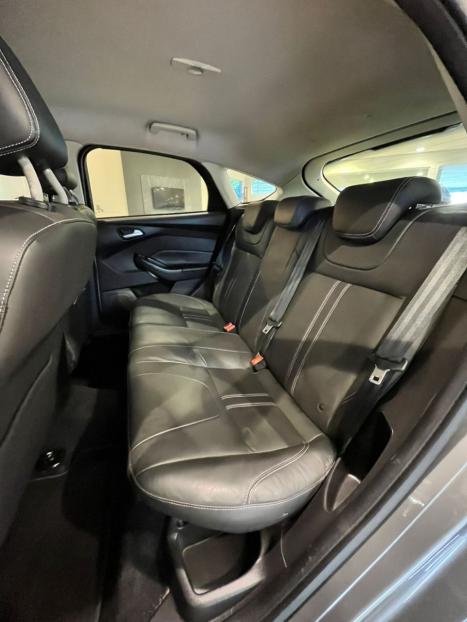 FORD Focus Hatch 1.6 16V 4P SE FLEX, Foto 12