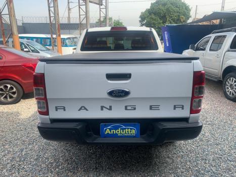 FORD Ranger 2.2 16V 4X4 XL DIESEL CABINE DUPLA, Foto 2