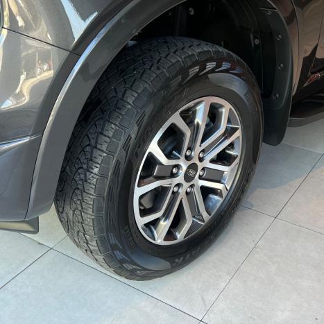 FORD Ranger 3.0 16V 4X4 LIMITED DIESEL CABINE DUPLA, Foto 17