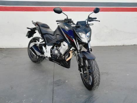 HONDA CB 300 F Twister FLEX ABS, Foto 5