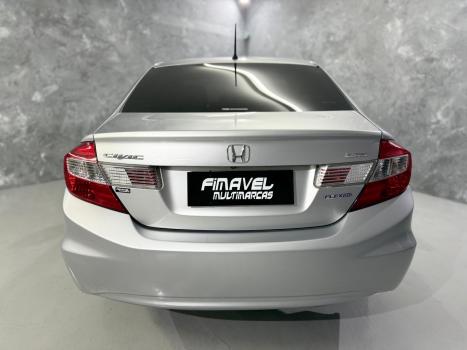 HONDA Civic 1.8 16V 4P FLEX LXS AUTOMTICO, Foto 4