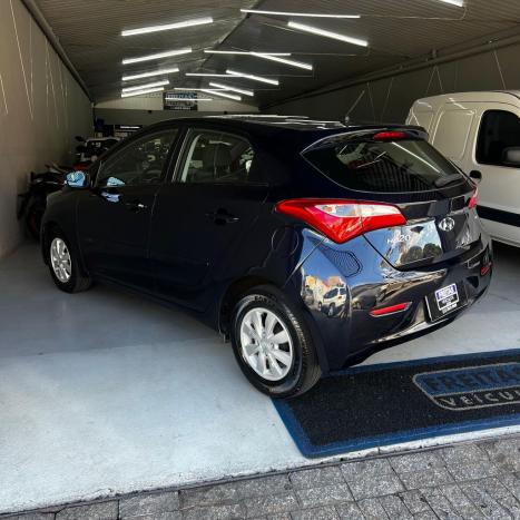 HYUNDAI HB 20 Hatch 1.0 12 V 4P FLEX COMFORT STYLE, Foto 4