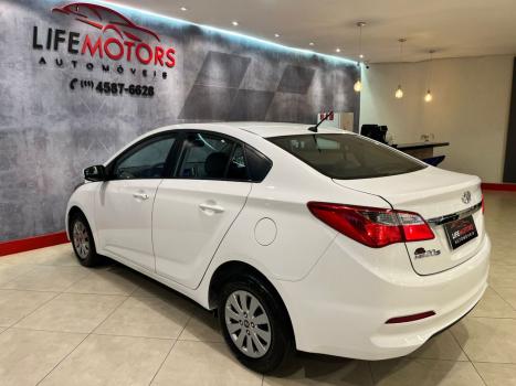 HYUNDAI HB 20 Sedan 1.0 12V 4P FLEX UNIQUE, Foto 2