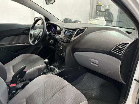 HYUNDAI HB 20 Sedan 1.0 12V 4P FLEX COMFORT PLUS, Foto 9