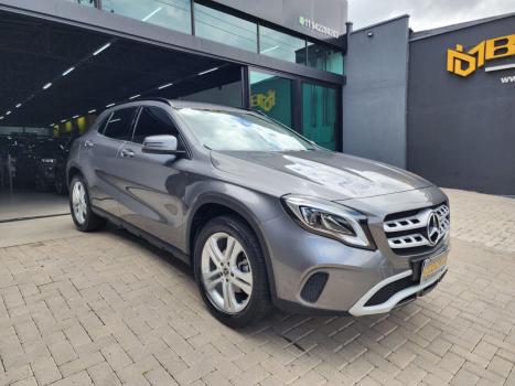 MERCEDES-BENZ GLA 200 1.6 16V 4P CGI STYLE TURBO AUTOMTICO, Foto 3