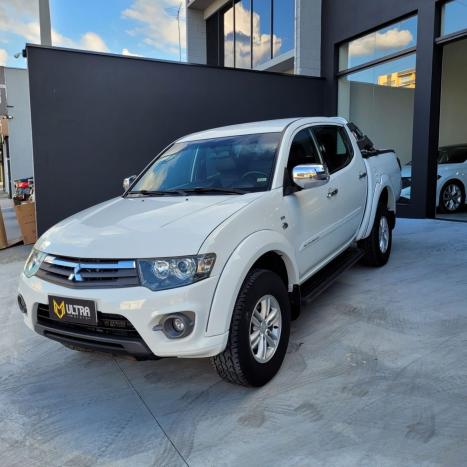 MITSUBISHI L 200 Triton 3.5 V6 HPE 4X4 FLEX CABINE DUPLA AUTOMTICO, Foto 1