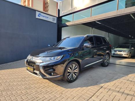 MITSUBISHI Outlander 2.2 16V 4P 4X4 HPE-S AWD DIESEL AUTOMTICO, Foto 14