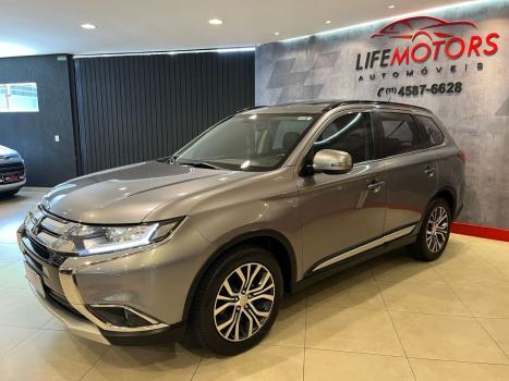 MITSUBISHI Outlander 3.0 V6 24V 4P GT 4X4 AUTOMTICO, Foto 4