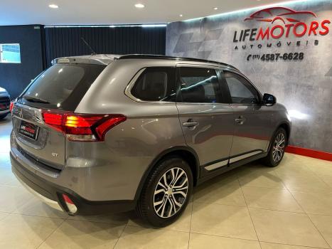 MITSUBISHI Outlander 3.0 V6 24V 4P GT 4X4 AUTOMTICO, Foto 6