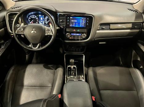 MITSUBISHI Outlander 3.0 V6 24V 4P GT 4X4 AUTOMTICO, Foto 12