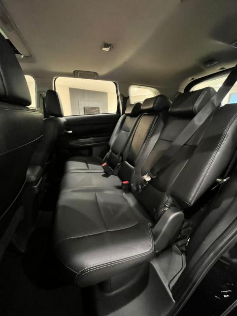 MITSUBISHI Outlander 3.0 V6 24V 4P GT 4X4 AUTOMTICO, Foto 14