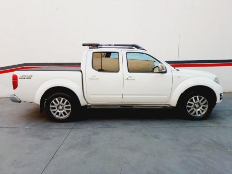 NISSAN Frontier 2.5 SL 10 ANOS 4X4 TURBO DIESEL CABINE DUPLA AUTOMTICO, Foto 8