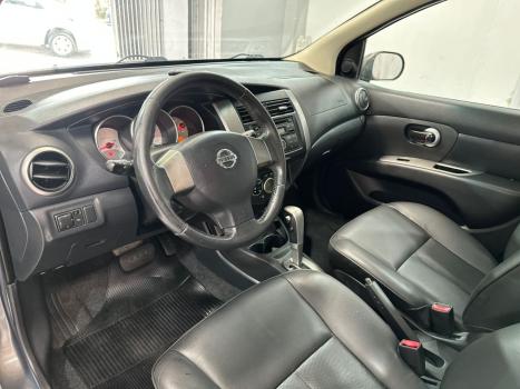 NISSAN Livina 1.8 16V 4P SL X-GEAR FLEX AUTOMTICO, Foto 10