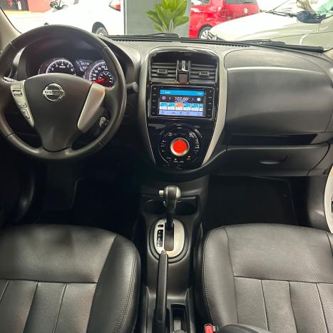 NISSAN Versa Sedan 1.6 16V 4P UNIQUE FLEX XTRONIC AUTOMTICO CVT, Foto 12