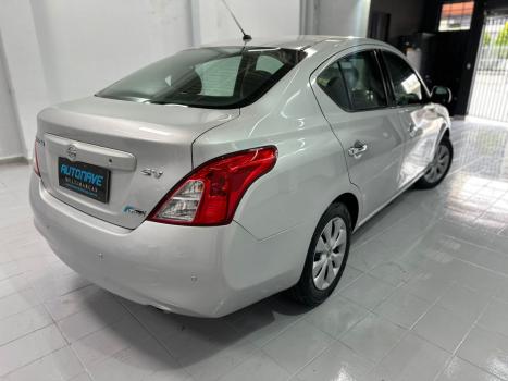 NISSAN Versa Sedan 1.6 16V 4P FLEX SV, Foto 2