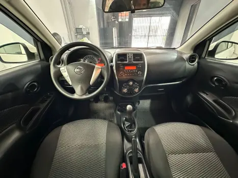 NISSAN Versa Sedan 1.0 4P FLEX S, Foto 10