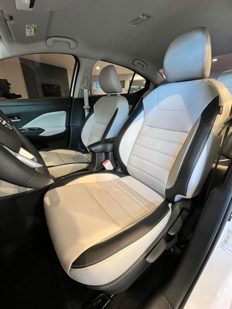 NISSAN Versa Sedan 1.6 16V 4P FLEX EXCLUSIVE XTRONIC AUTOMTICO CVT, Foto 17