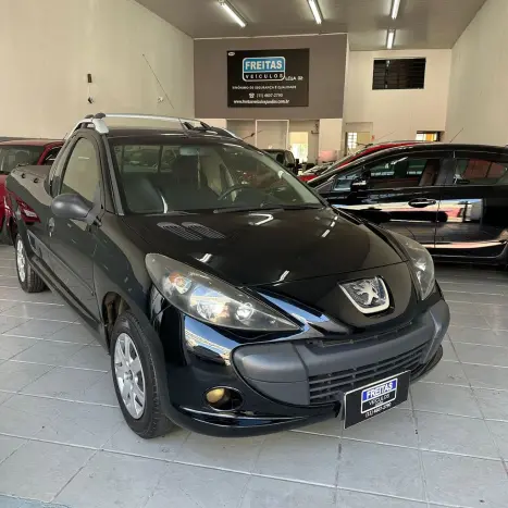 PEUGEOT Hoggar 1.4 XR FLEX, Foto 2