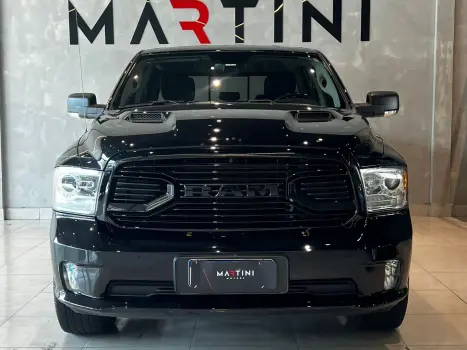 RAM Classic 5.7 V8 32V 4P HEMI LARAMIE AUTOMTICO, Foto 4