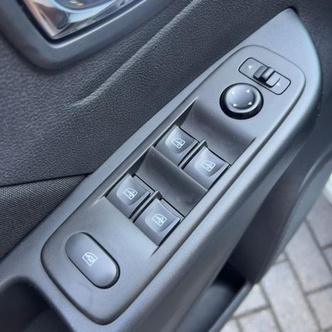 RENAULT Captur 1.6 16V 4P FLEX SCE INTENSE X-TRONIC CVT, Foto 12