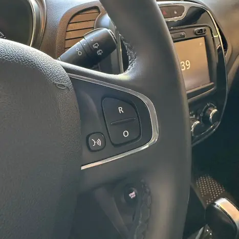 RENAULT Captur 1.6 16V 4P SCE ZEN X-TRONIC AUTOMTICO CVT, Foto 9