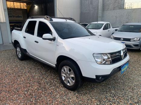 RENAULT Oroch 1.6 16V 4P FLEX SCE EXPRESSION, Foto 2