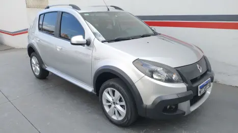RENAULT Sandero 1.6 4P FLEX STEPWAY, Foto 2