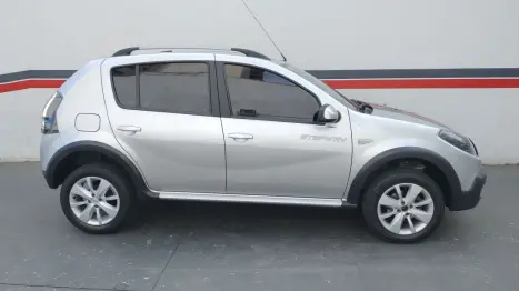 RENAULT Sandero 1.6 4P FLEX STEPWAY, Foto 15