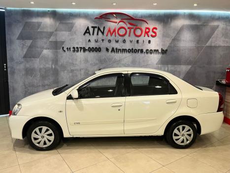 TOYOTA Etios Hatch 1.5 16V 4P FLEX XS, Foto 4