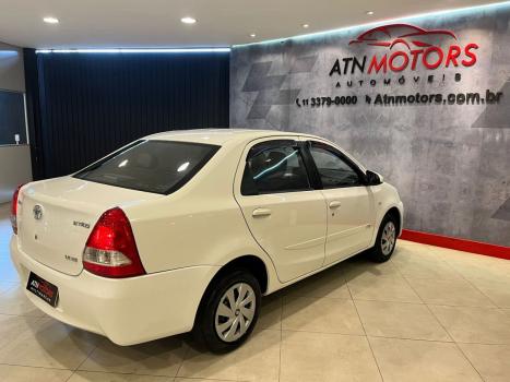 TOYOTA Etios Hatch 1.5 16V 4P FLEX XS, Foto 6