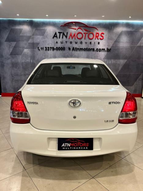 TOYOTA Etios Hatch 1.5 16V 4P FLEX XS, Foto 7