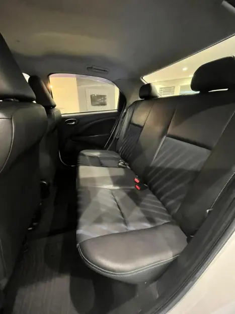 TOYOTA Etios Hatch 1.5 16V 4P FLEX XS, Foto 12