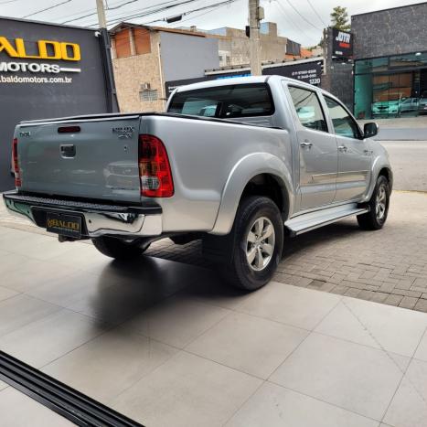 TOYOTA Hilux Caminhonete 3.0 4P SRV DIESEL CABINE DUPLA, Foto 4