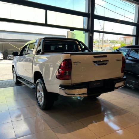 TOYOTA Hilux Caminhonete 2.7 16V 4P SR CABINE DUPLA AUTOMTICO, Foto 5