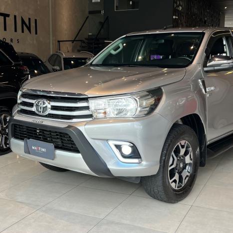 TOYOTA Hilux Caminhonete 2.7 16V 4P SRV FLEX 4X4  CABINE DUPLA AUTOMTICO, Foto 2