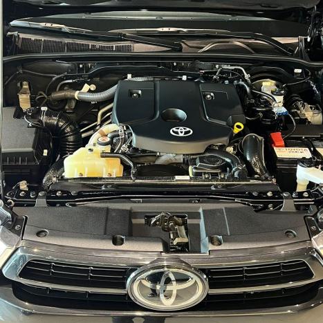 TOYOTA Hilux Caminhonete 2.8 16V 4P SRX DIESEL CABINE DUPLA, Foto 18
