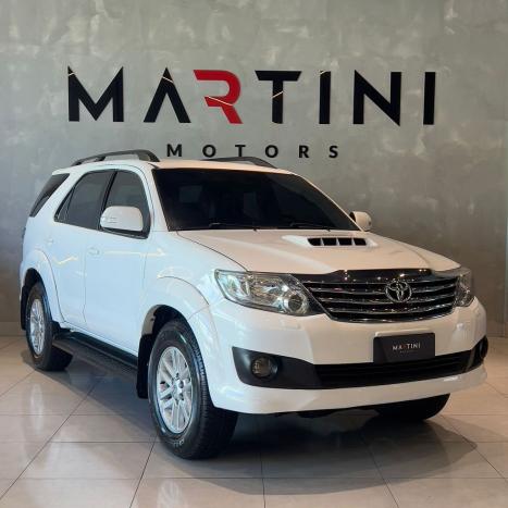 TOYOTA Hilux SW4 3.0 16V 4P SRV 4X4 7 LUGARES TURBO DIESEL AUTOMTICO, Foto 3