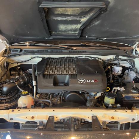 TOYOTA Hilux SW4 3.0 16V 4P SRV 4X4 7 LUGARES TURBO DIESEL AUTOMTICO, Foto 19