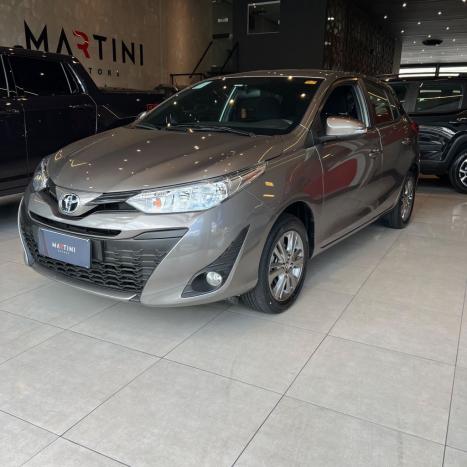 TOYOTA Yaris Hatch 1.3 16V 4P FLEX XL PLUS TECH MULTIDRIVE AUTOMTICO CVT, Foto 1