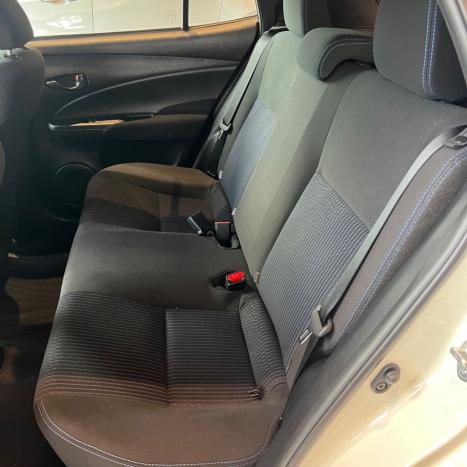 TOYOTA Yaris Hatch 1.3 16V 4P FLEX XL MULTIDRIVE AUTOMTICO CVT, Foto 16