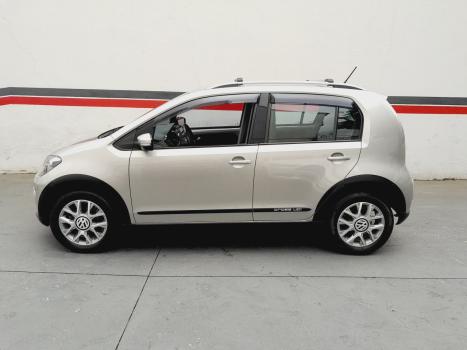 VOLKSWAGEN Cross UP 1.0 12V 4P FLEX I-MOTION AUTOMATIZADO, Foto 4