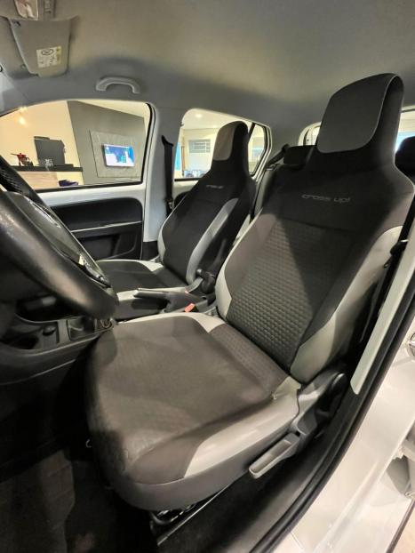 VOLKSWAGEN Cross UP 1.0 12V 4P TSI FLEX, Foto 13