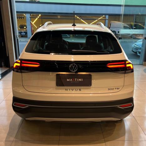 VOLKSWAGEN Nivus 1.0 4P FLEX 200 TSI HIGHLINE TURBO AUTOMTICO, Foto 7