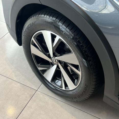 VOLKSWAGEN Nivus 1.0 4P FLEX 200 TSI COMFORTLINE TURBO AUTOMTICO, Foto 18